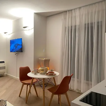 Main Bllok 2 地拉那