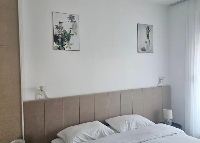 Main Bllok 2 Apartmán *